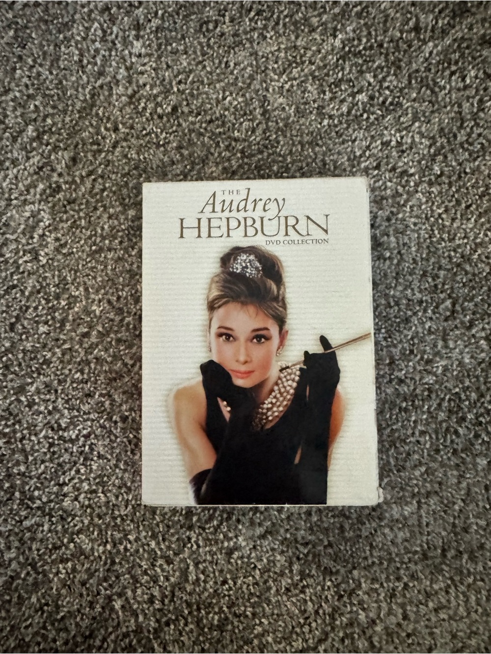 The Audrey Hepburn DVD Collection - White